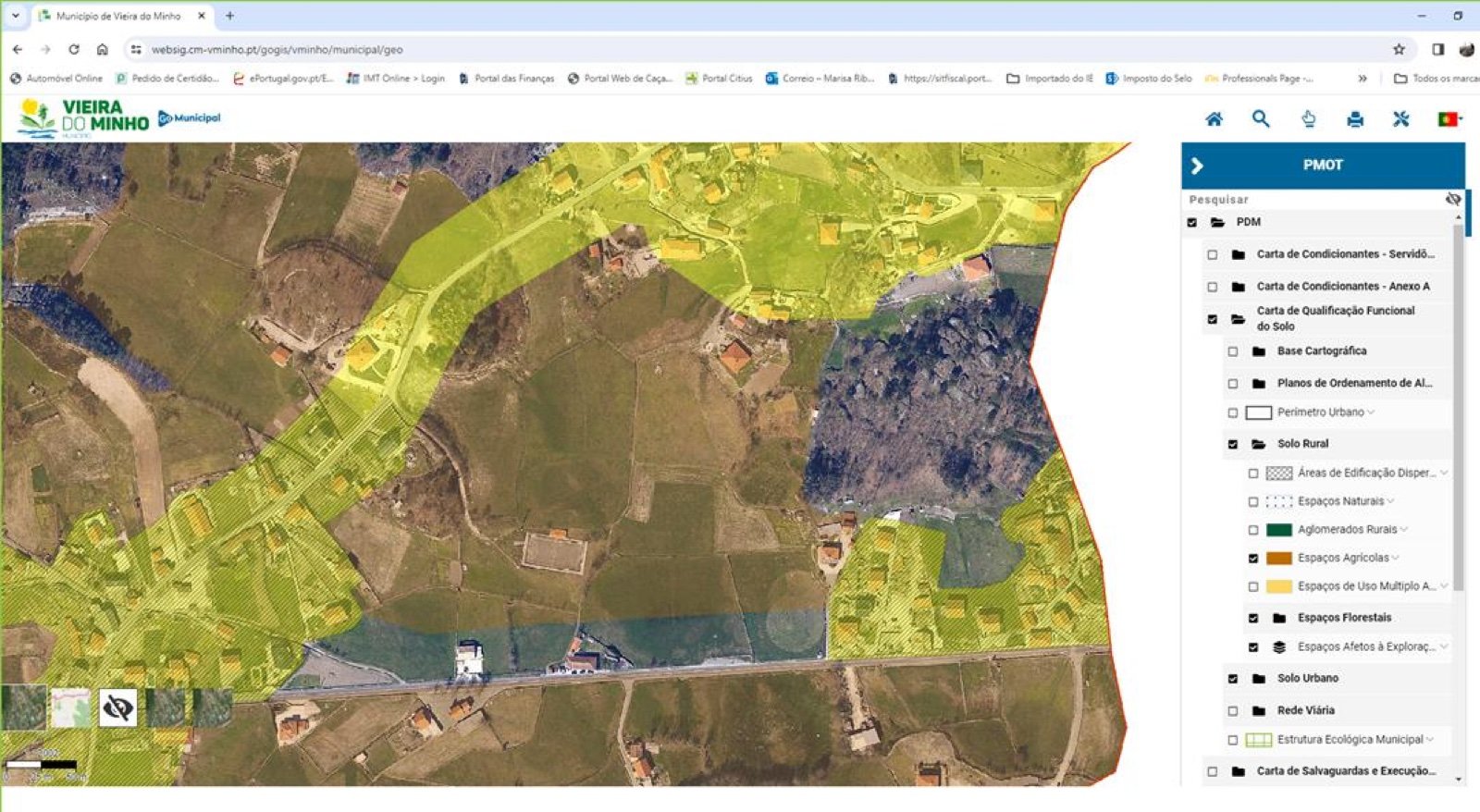 Screenshot of the Vieira do Minho municipal GIS (PMOT), showing the land classification for the property area